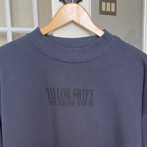 Taylor Swift ERAS US Tour *Rare* Blue Crew Neck Size M